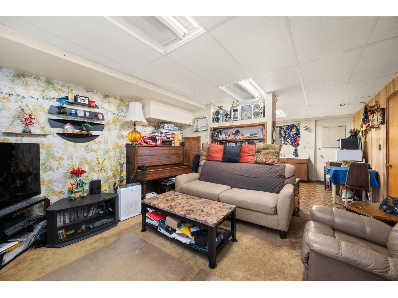 5910 135 Street Property Photo 22