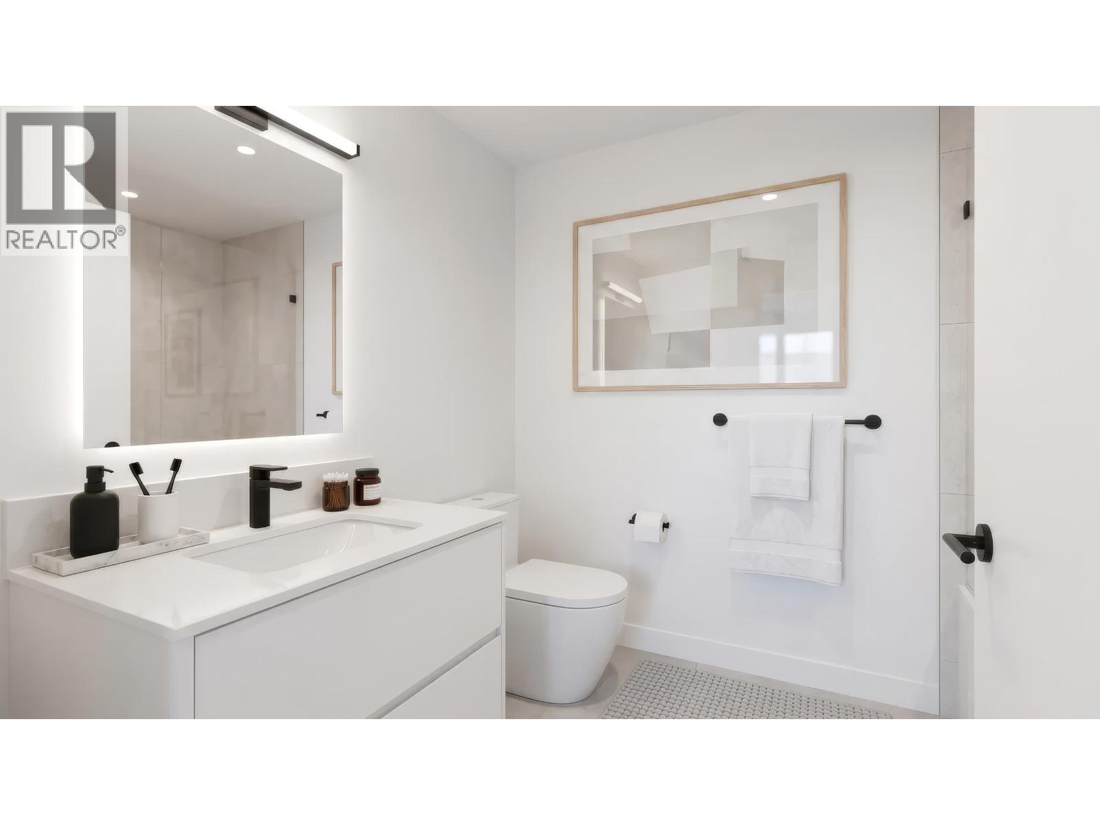 4470 Ash Street Property Photo 13