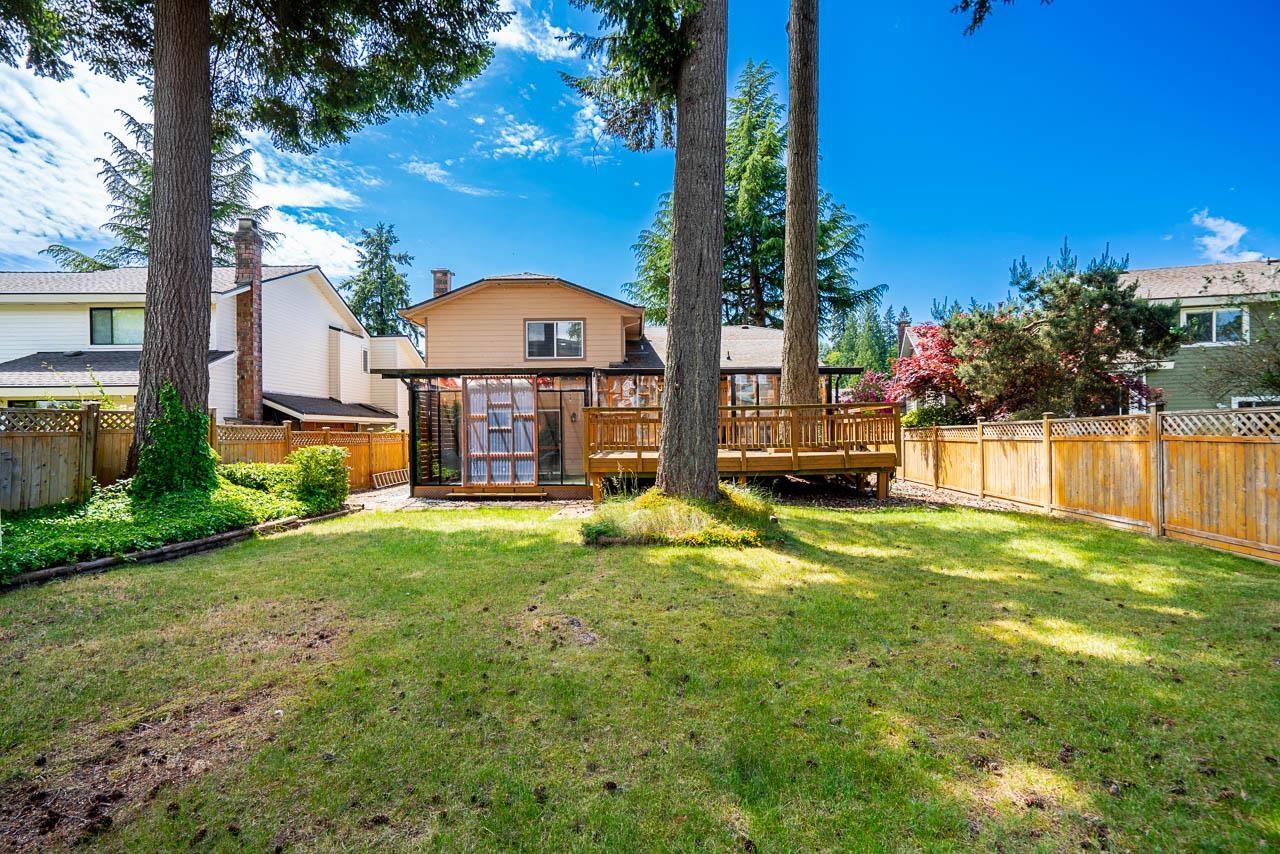 10764 Fraserglen Drive Property Photo 1