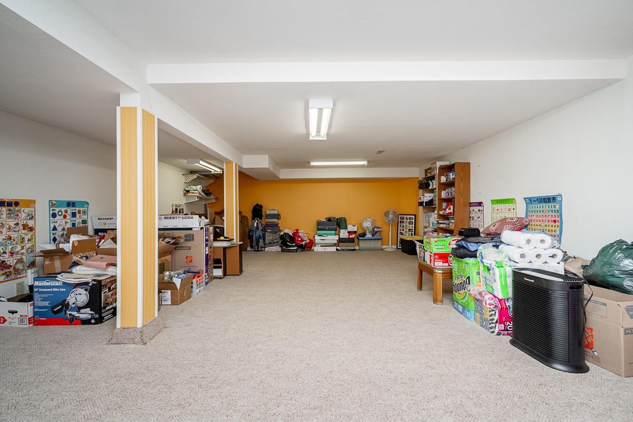 10764 Fraserglen Drive Property Photo 32