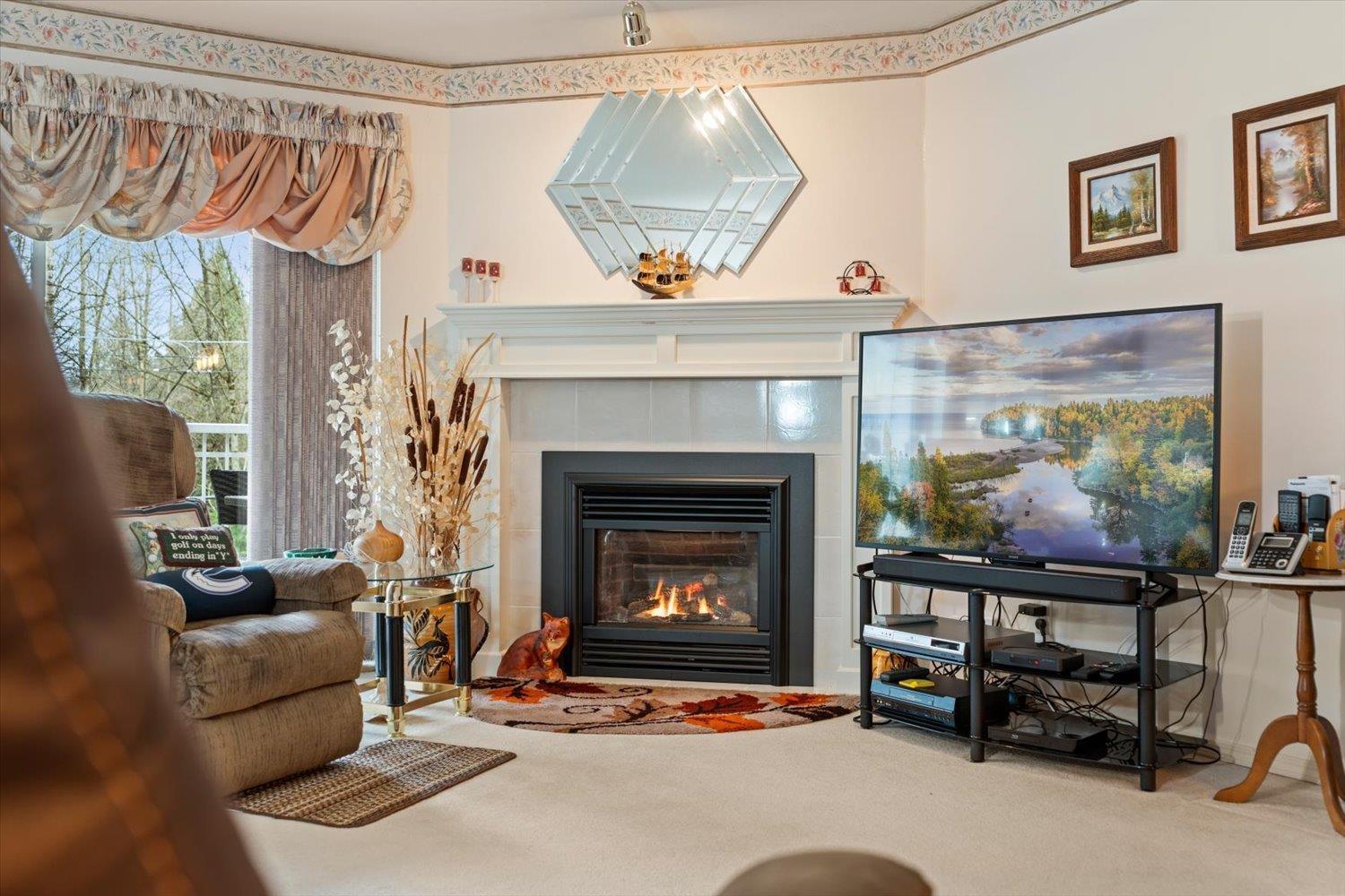 54 3110 Trafalgar Street Property Photo 6