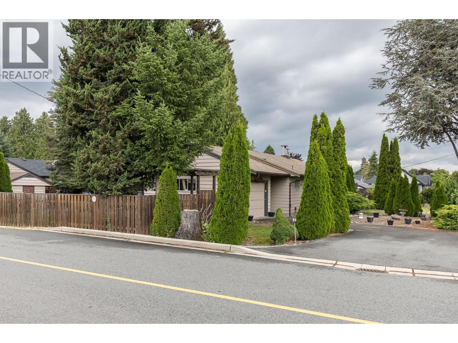 12373 203 Street Property Photo 26