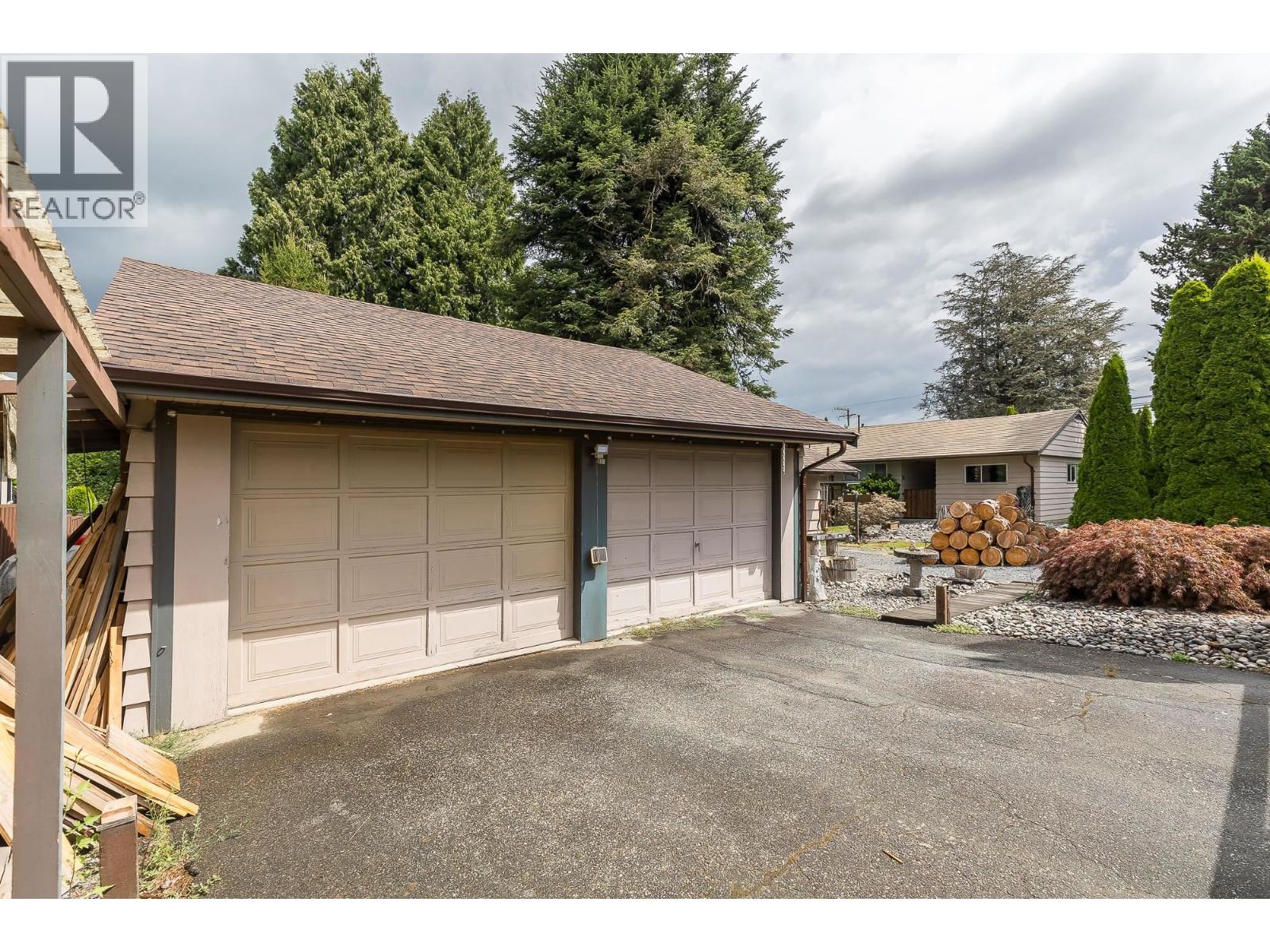 12373 203 Street Property Photo 37