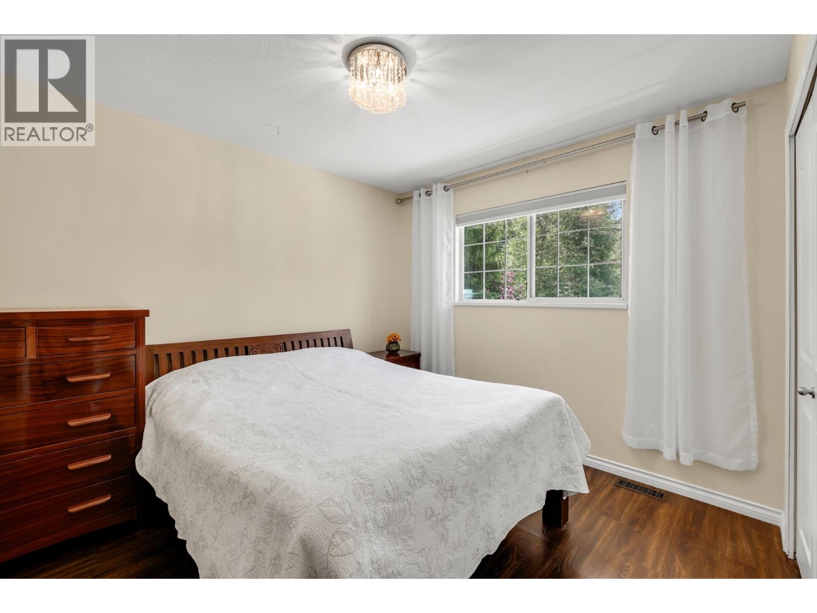 26115 124 Avenue Property Photo 14