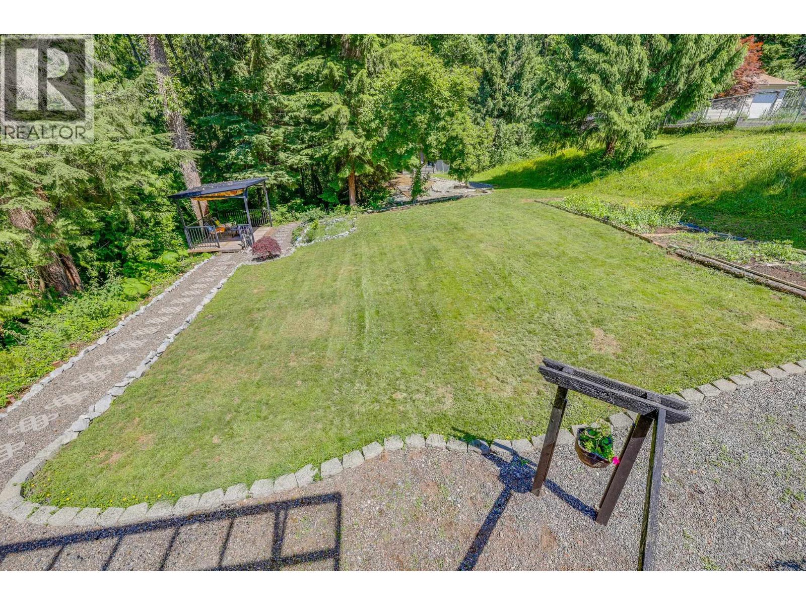 26115 124 Avenue Property Photo 27