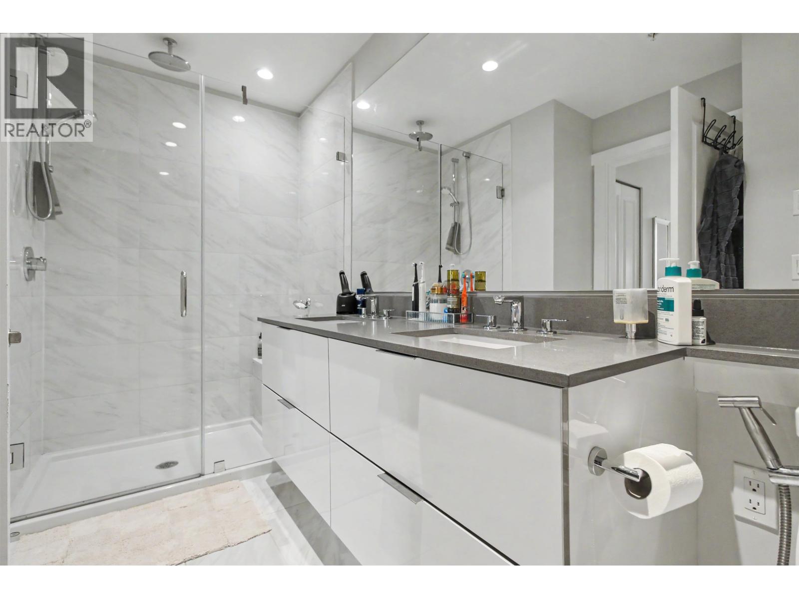 122 2651 Library Lane Property Photo 17