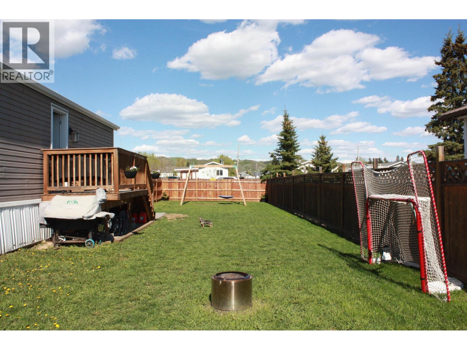 10074 99 Street Property Photo 29