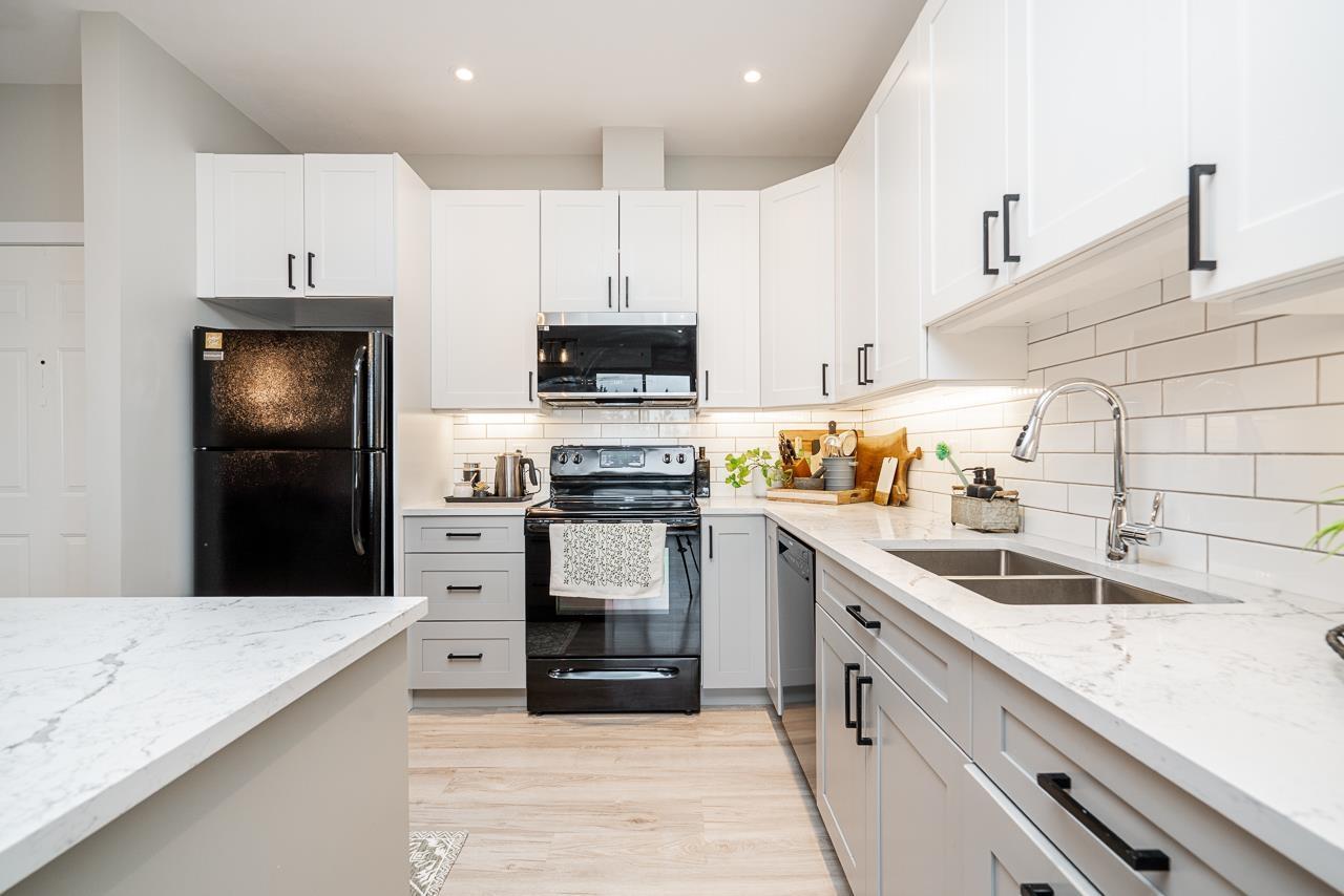 45745 Princess Avenue #803 Property Photo 8