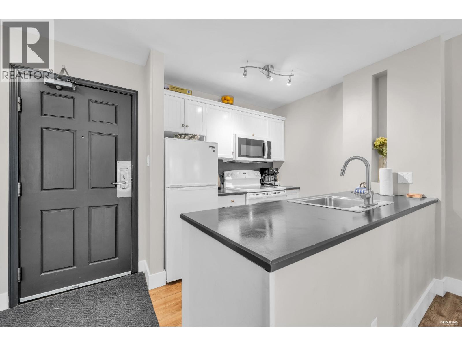 103 4800 Spearhead Drive Property Photo 16