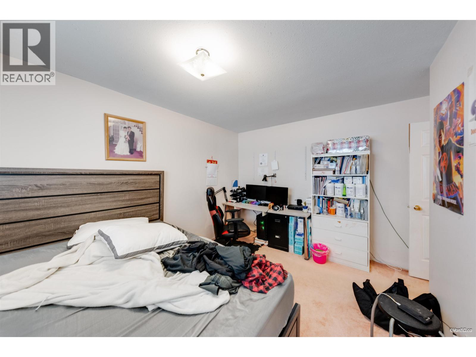 2945 E Graveley Street Property Photo 23