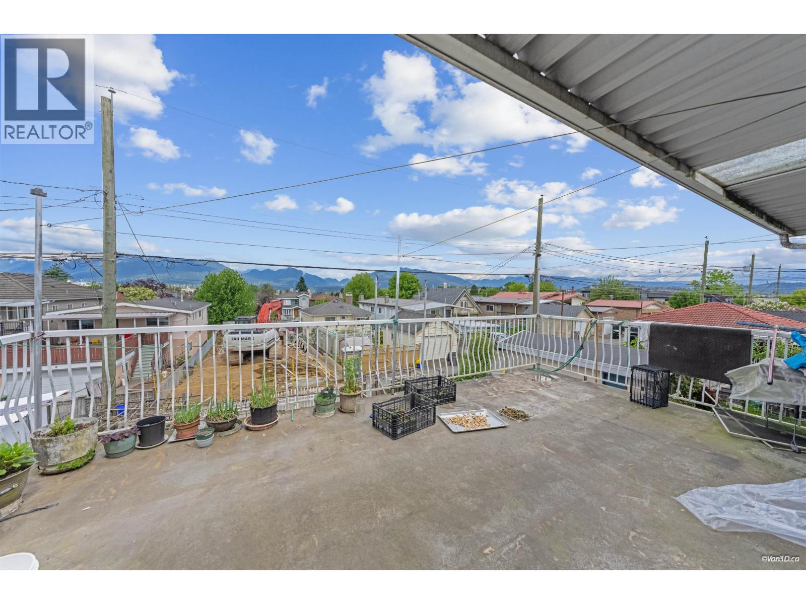 2945 E Graveley Street Property Photo 27