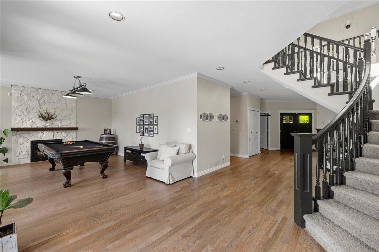 16248 59 Avenue Property Photo 12