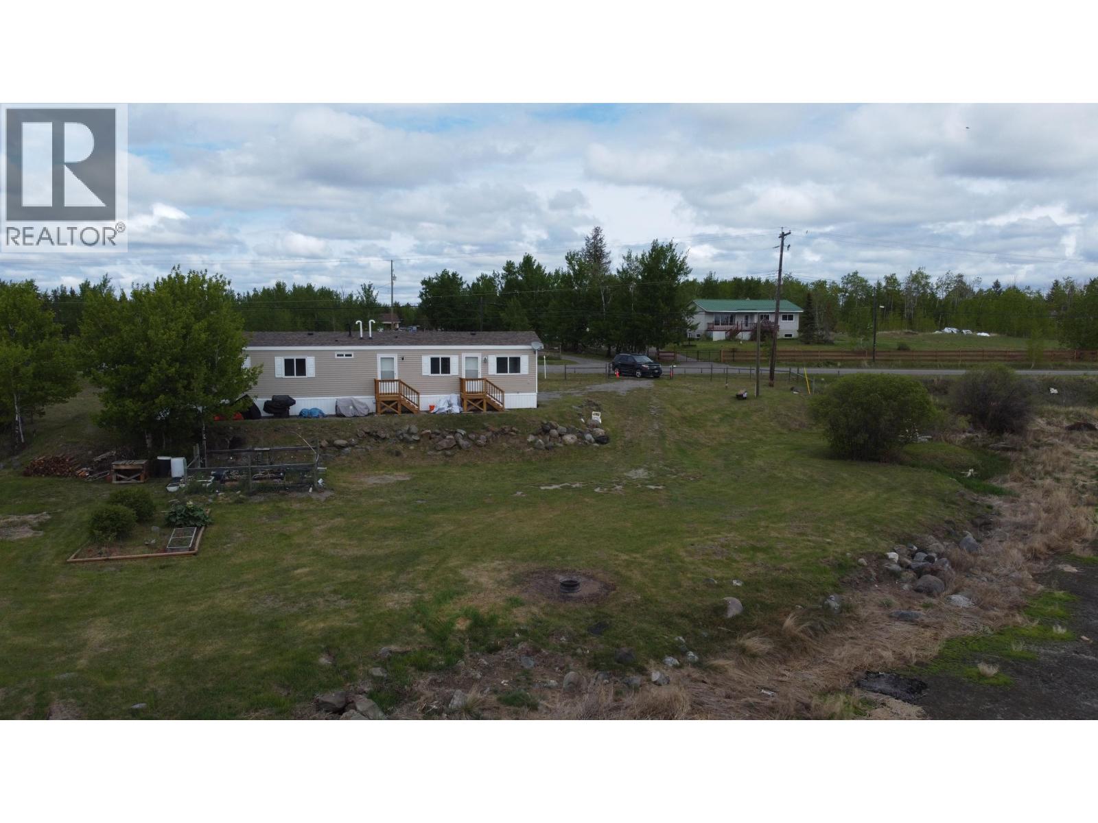 2510 North Bonaparte Road Property Photo 4