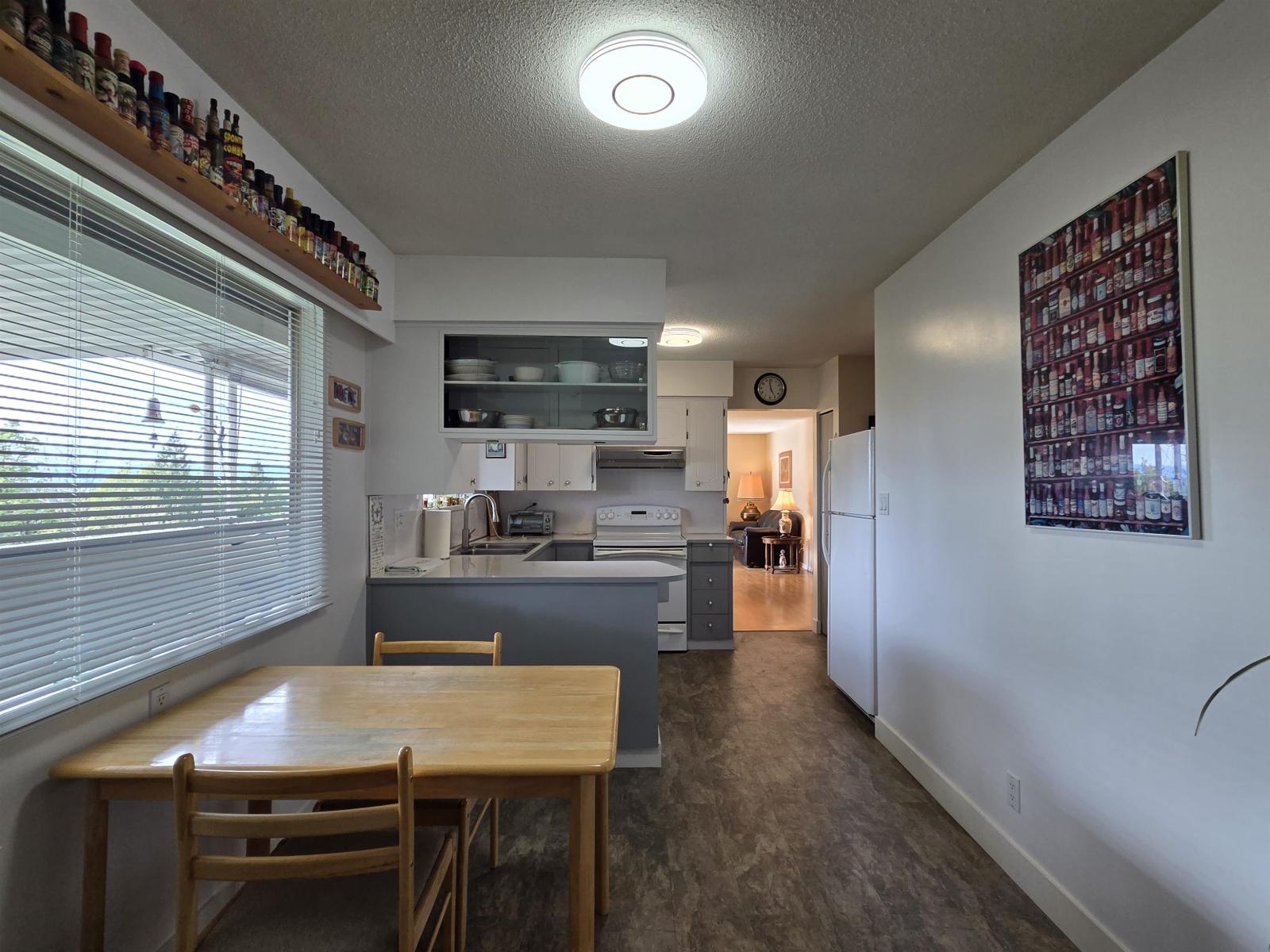 5185 234 Street Property Photo 16