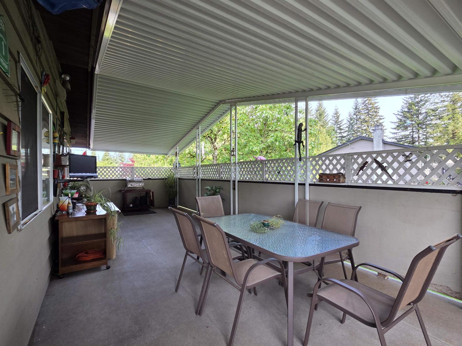 5185 234 Street Property Photo 28