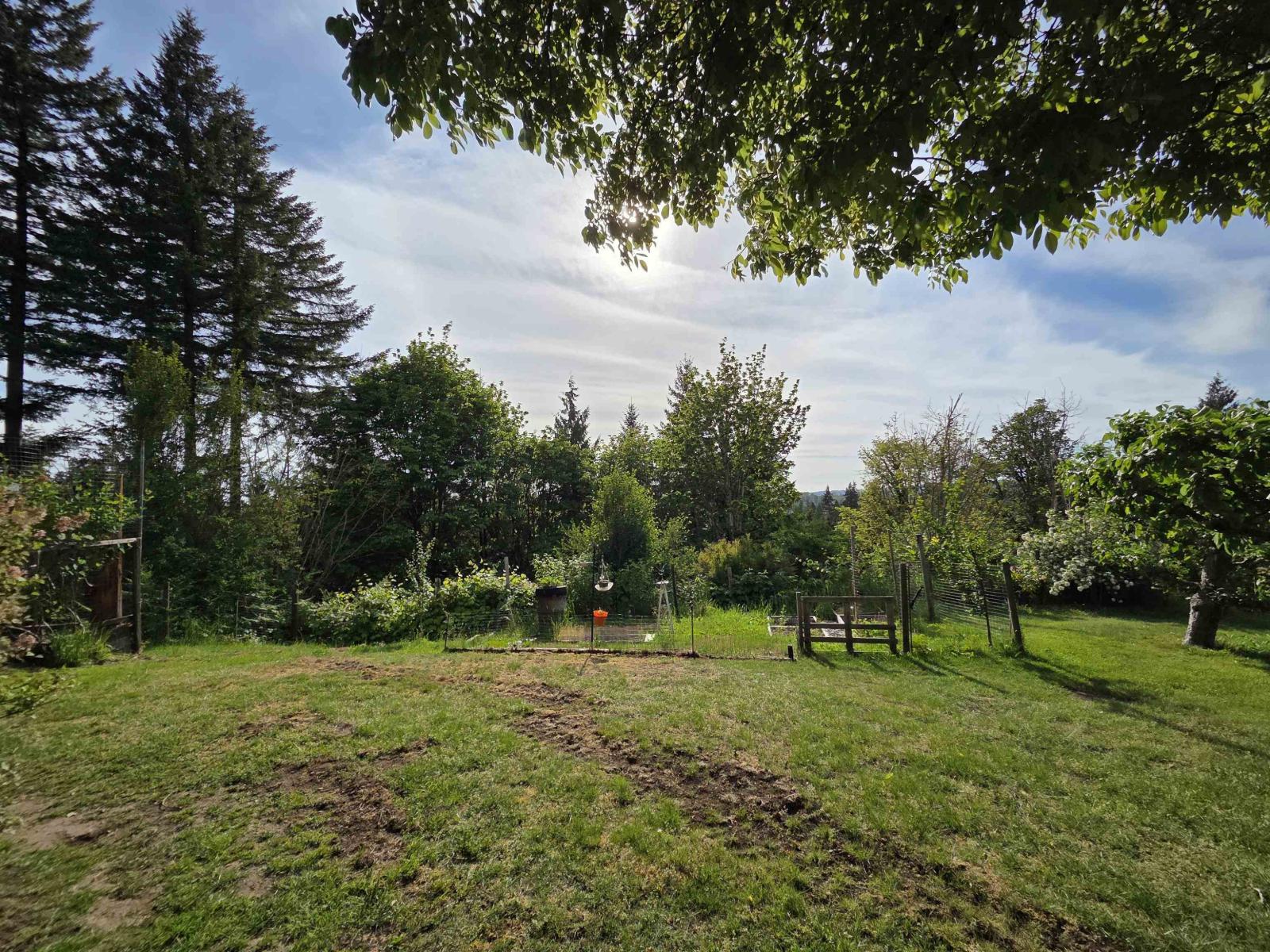 5185 234 Street Property Photo 35