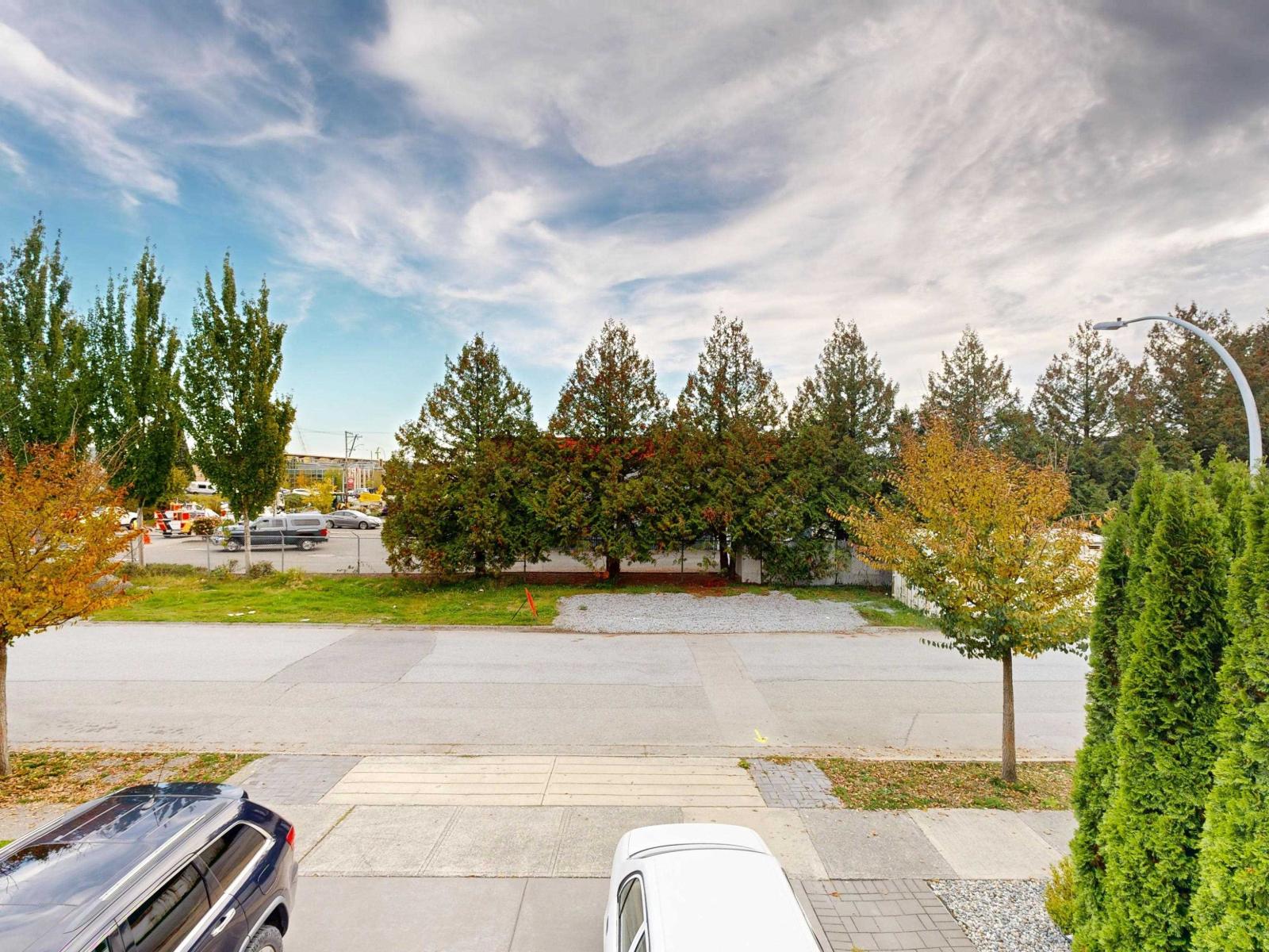 17997 56a Avenue Property Photo 37