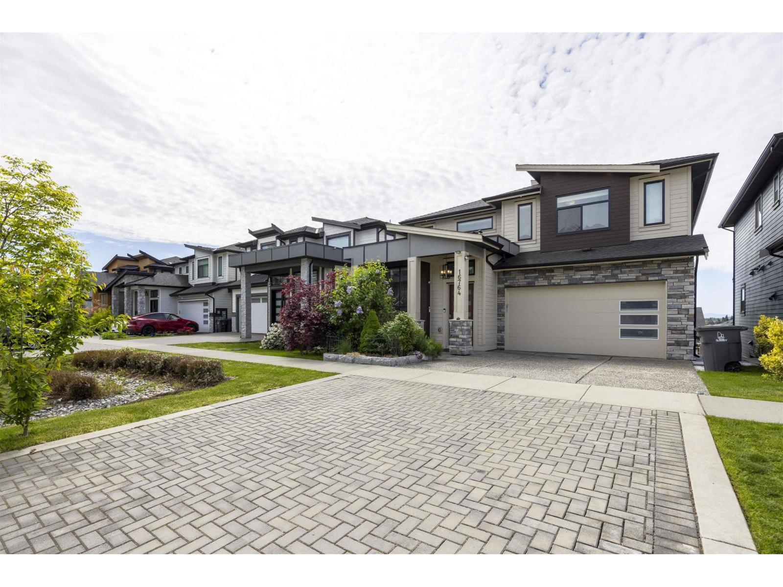 16764 16A AVENUE Property Photo 1