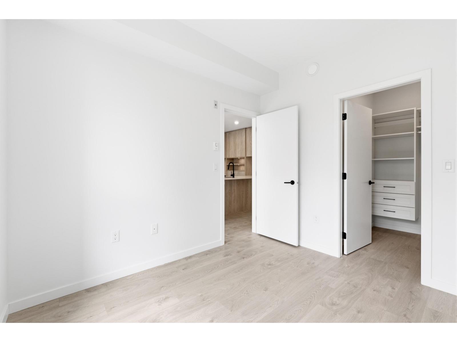 107 19577 65b Avenue Property Photo 7