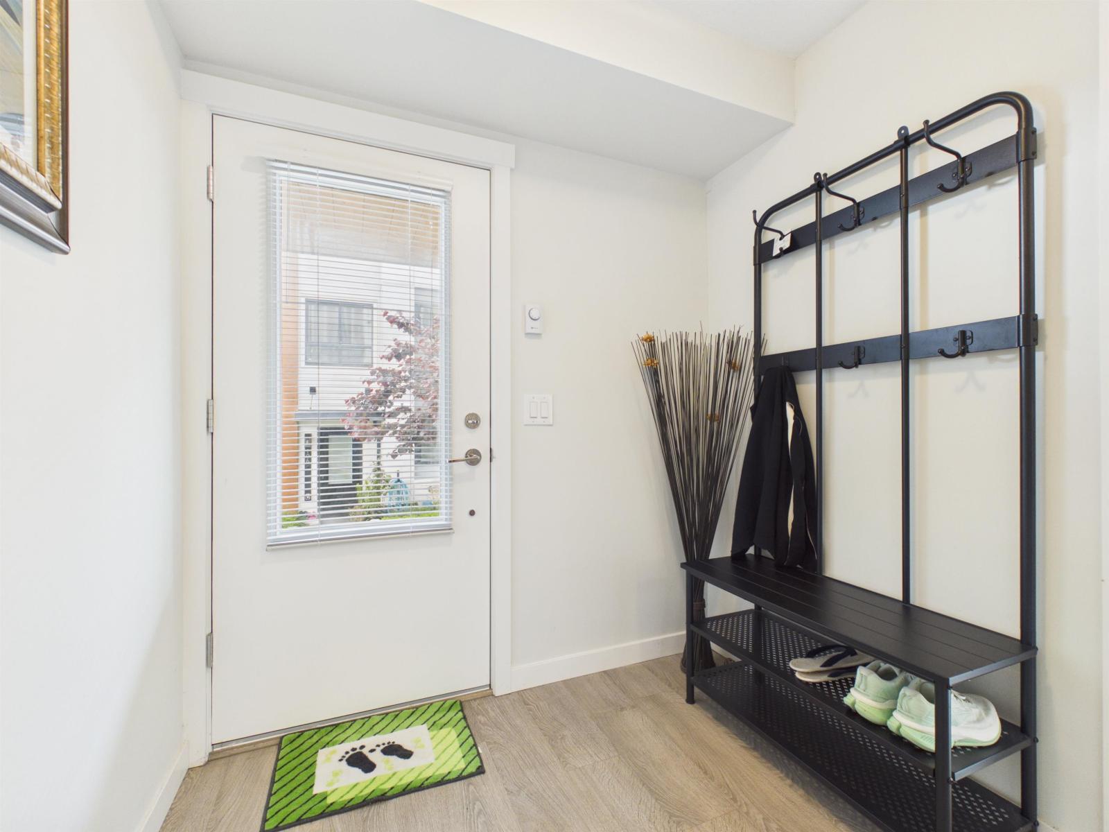123 15111 Edmund Drive Property Photo 4