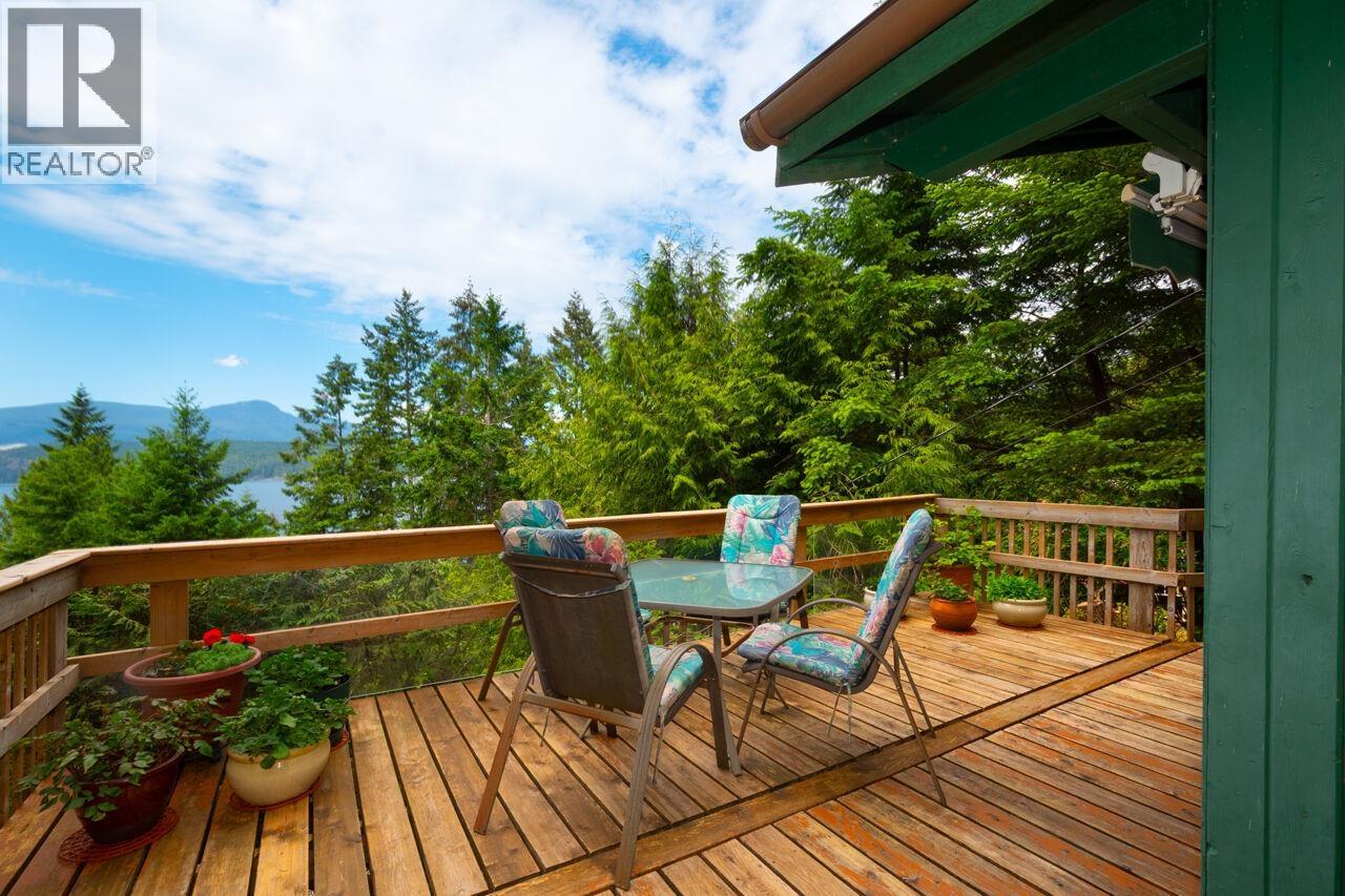 847 Captain's Way Property Photo 11