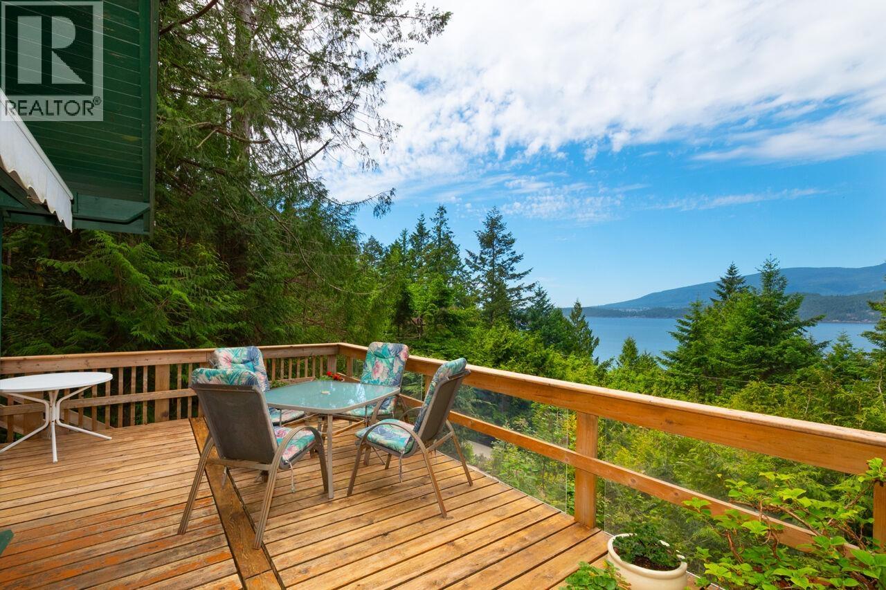 847 Captain's Way Property Photo 12