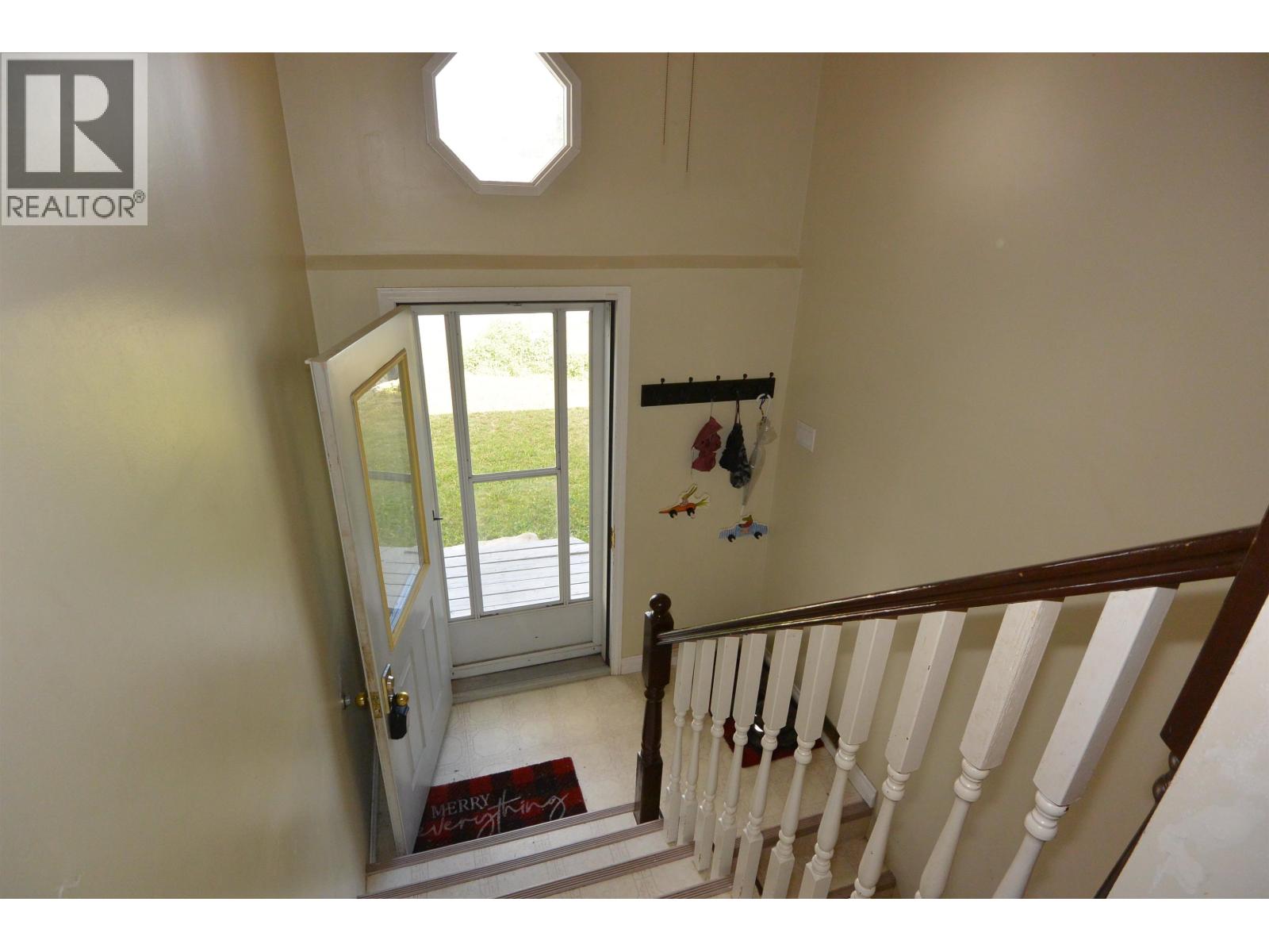 3360 Gillespie Road Property Photo 3