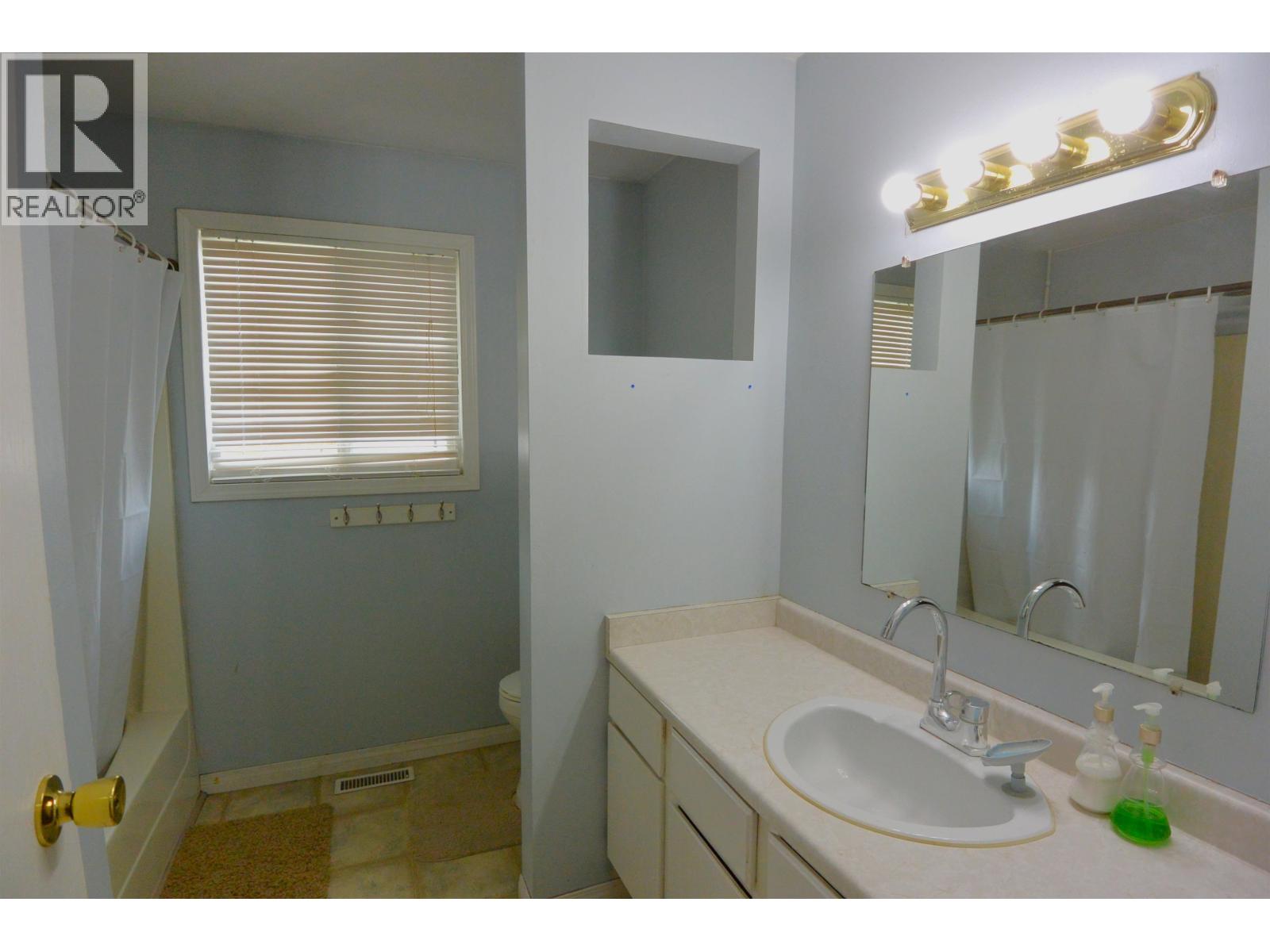 3360 Gillespie Road Property Photo 17
