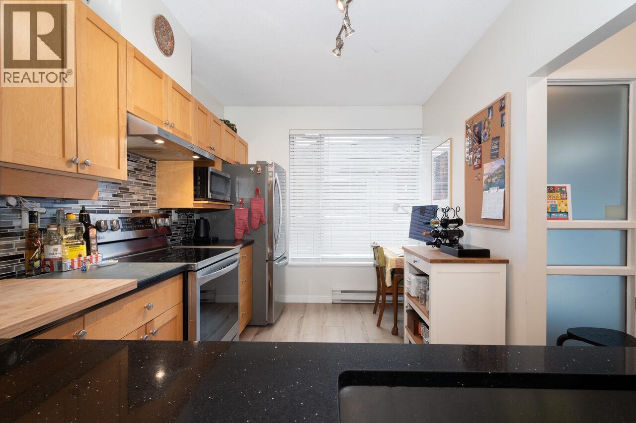 402 2080 E Kent Avenue South Property Photo 10