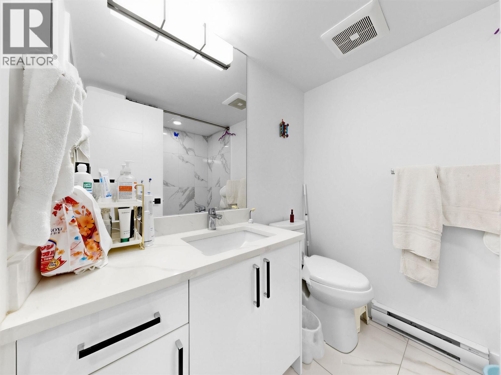 15 6288 Beresford Street Property Photo 27