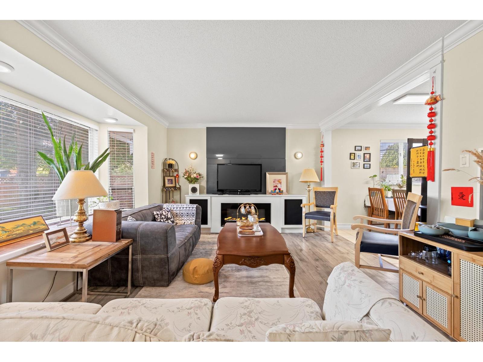1619 138a Street Property Photo 5
