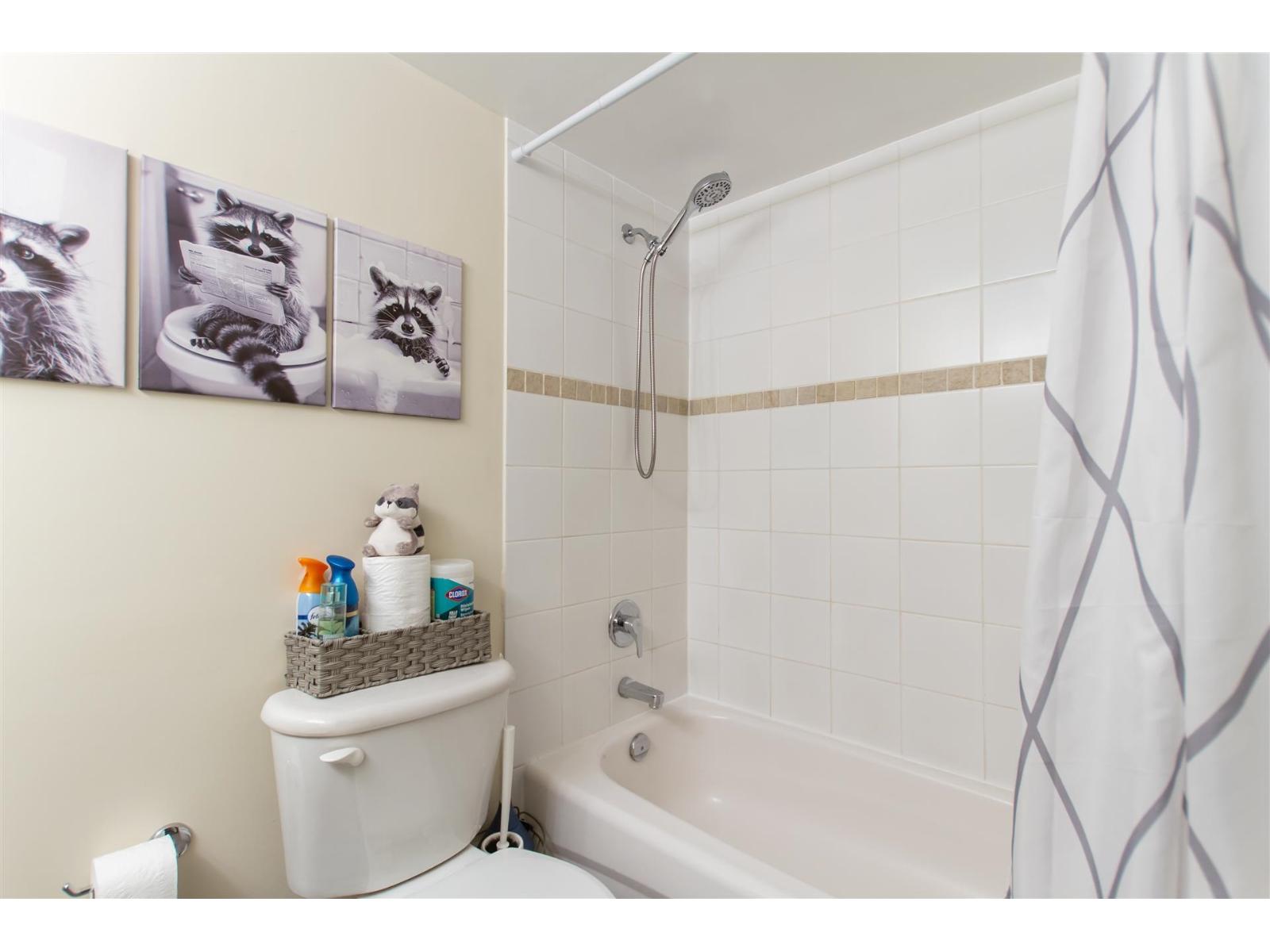 107 14877 100 Avenue Property Photo 11