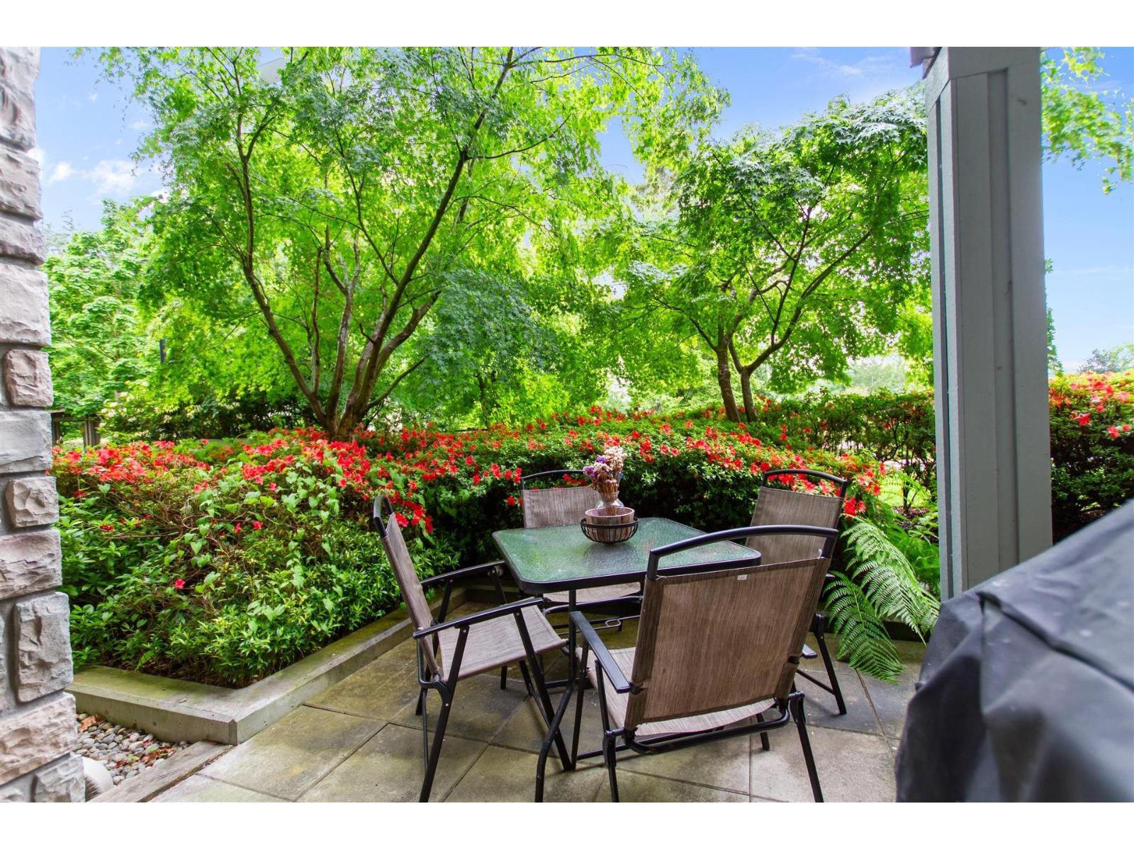 107 14877 100 Avenue Property Photo 24