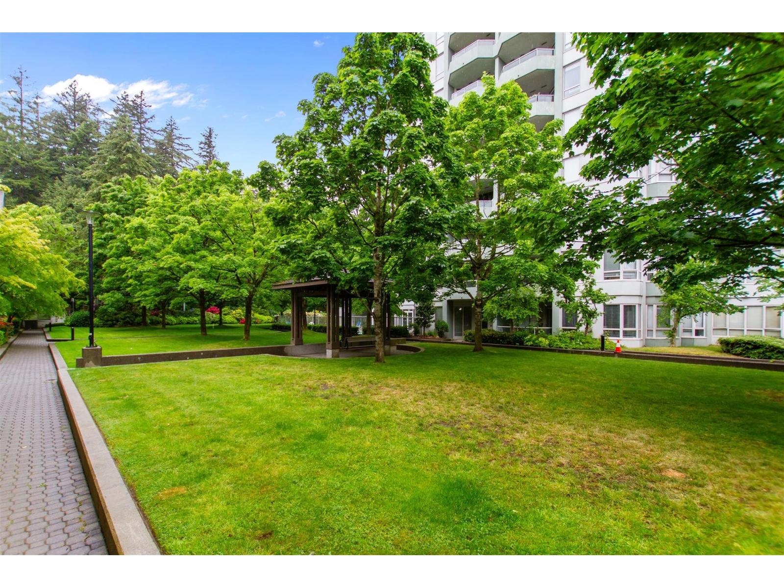 107 14877 100 Avenue Property Photo 26