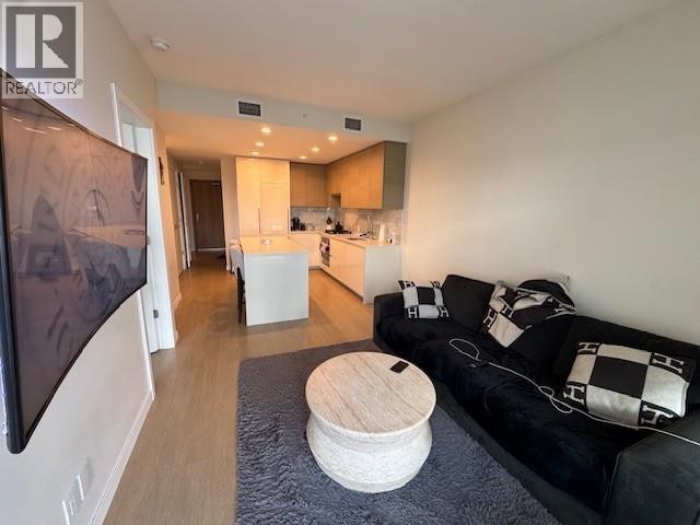 3609 4168 Lougheed Highway Property Photo 3