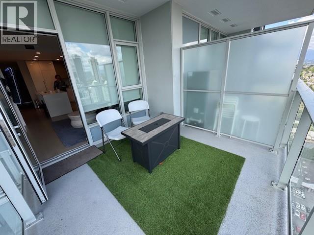 3609 4168 Lougheed Highway Property Photo 8