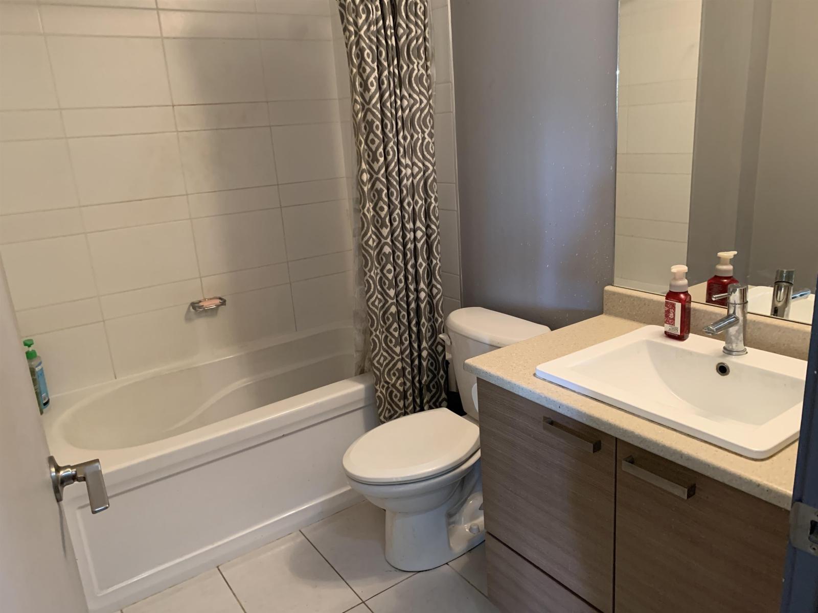 322 18818 68 Avenue Property Photo 27