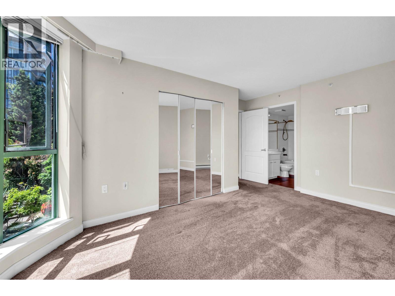 701 7380 Elmbridge Way Property Photo 9