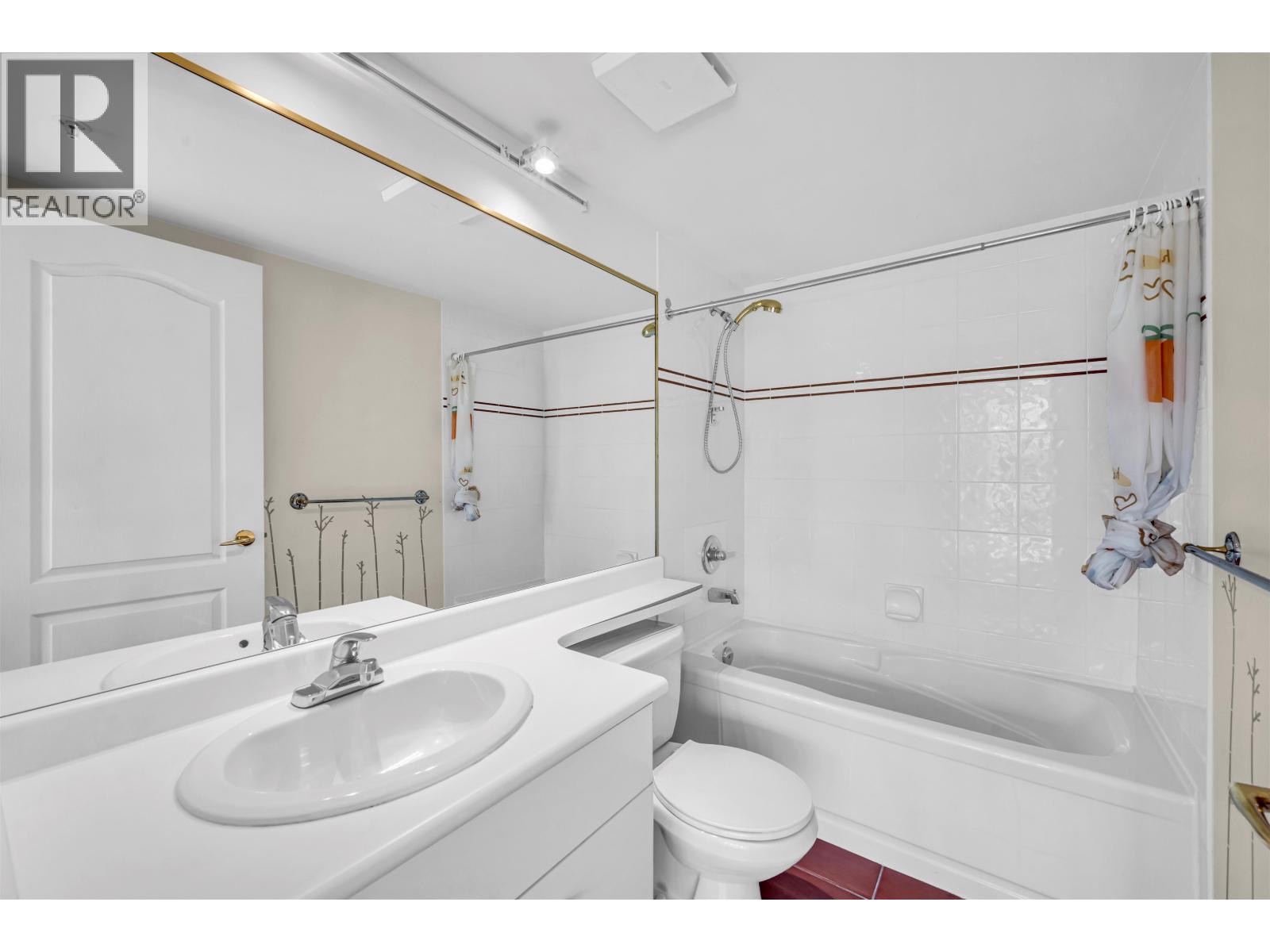 701 7380 Elmbridge Way Property Photo 10