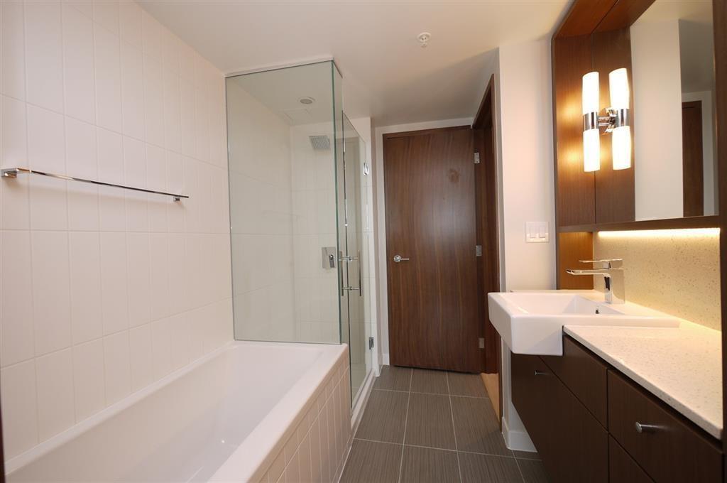 4501 13495 Central Avenue Property Photo 9