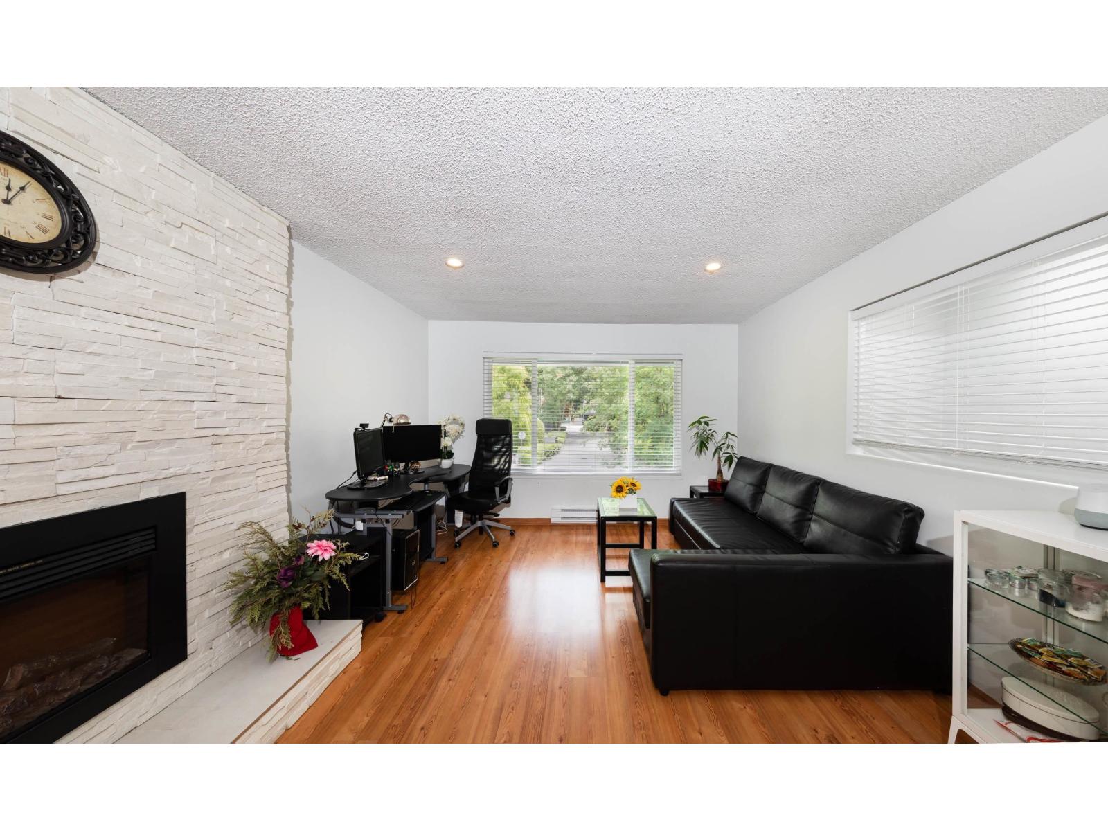 6711 Baker Road Property Photo 8