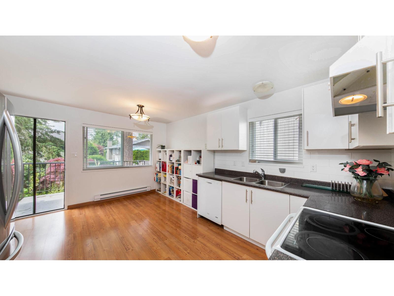 6711 Baker Road Property Photo 10