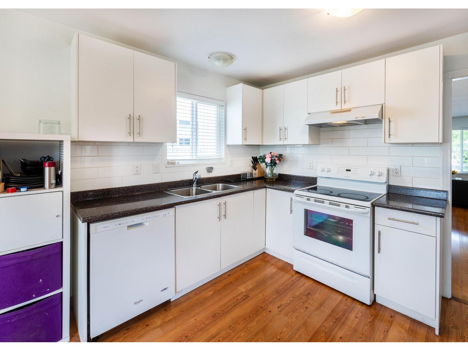 6711 Baker Road Property Photo 13