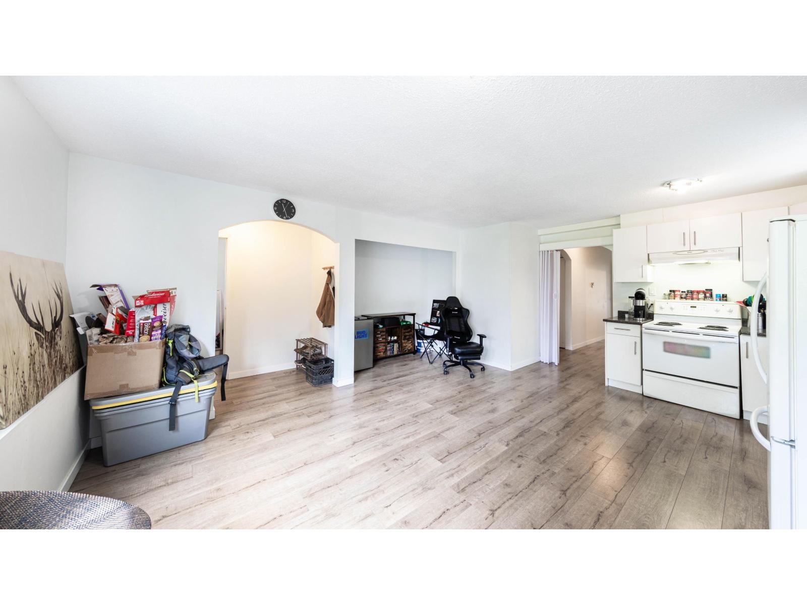 6711 Baker Road Property Photo 20