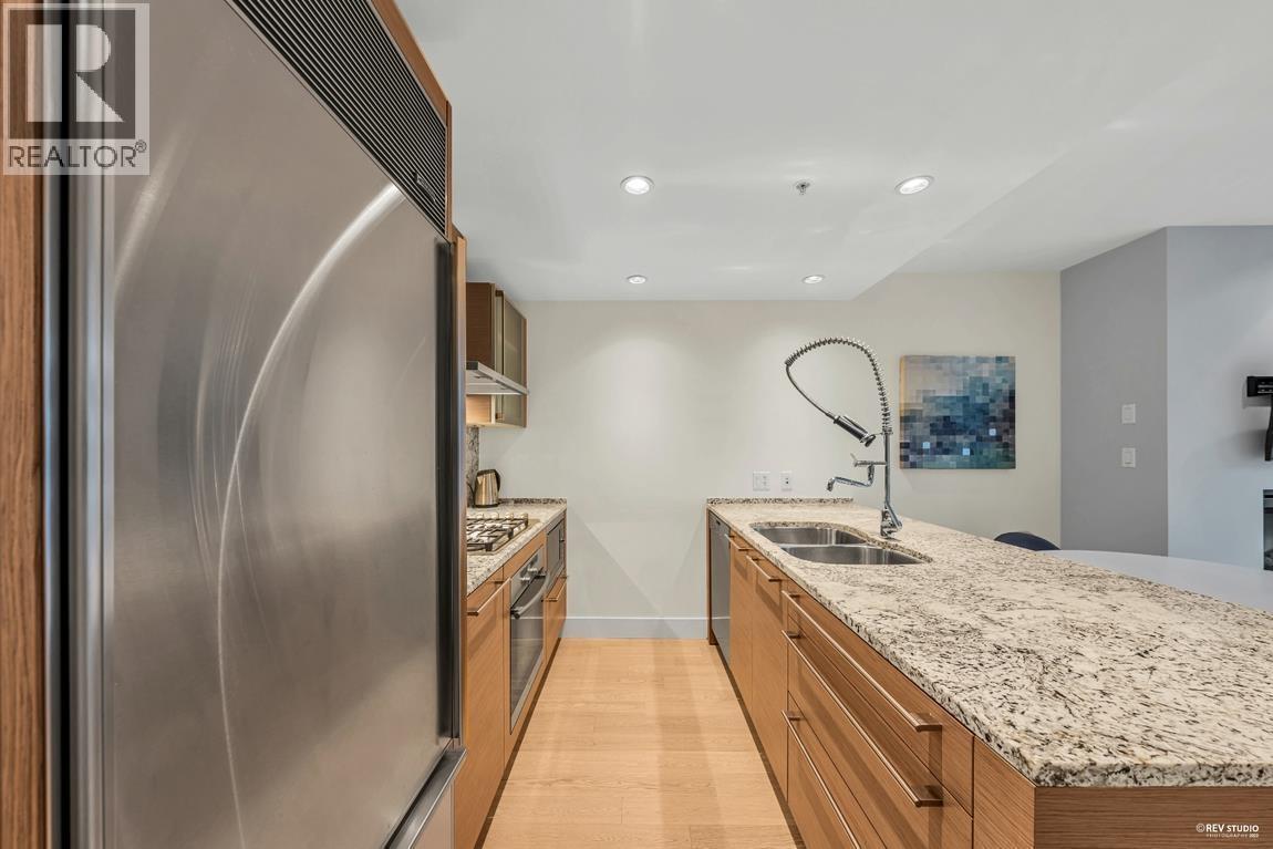 3307 1111 Alberni Street Property Photo 5