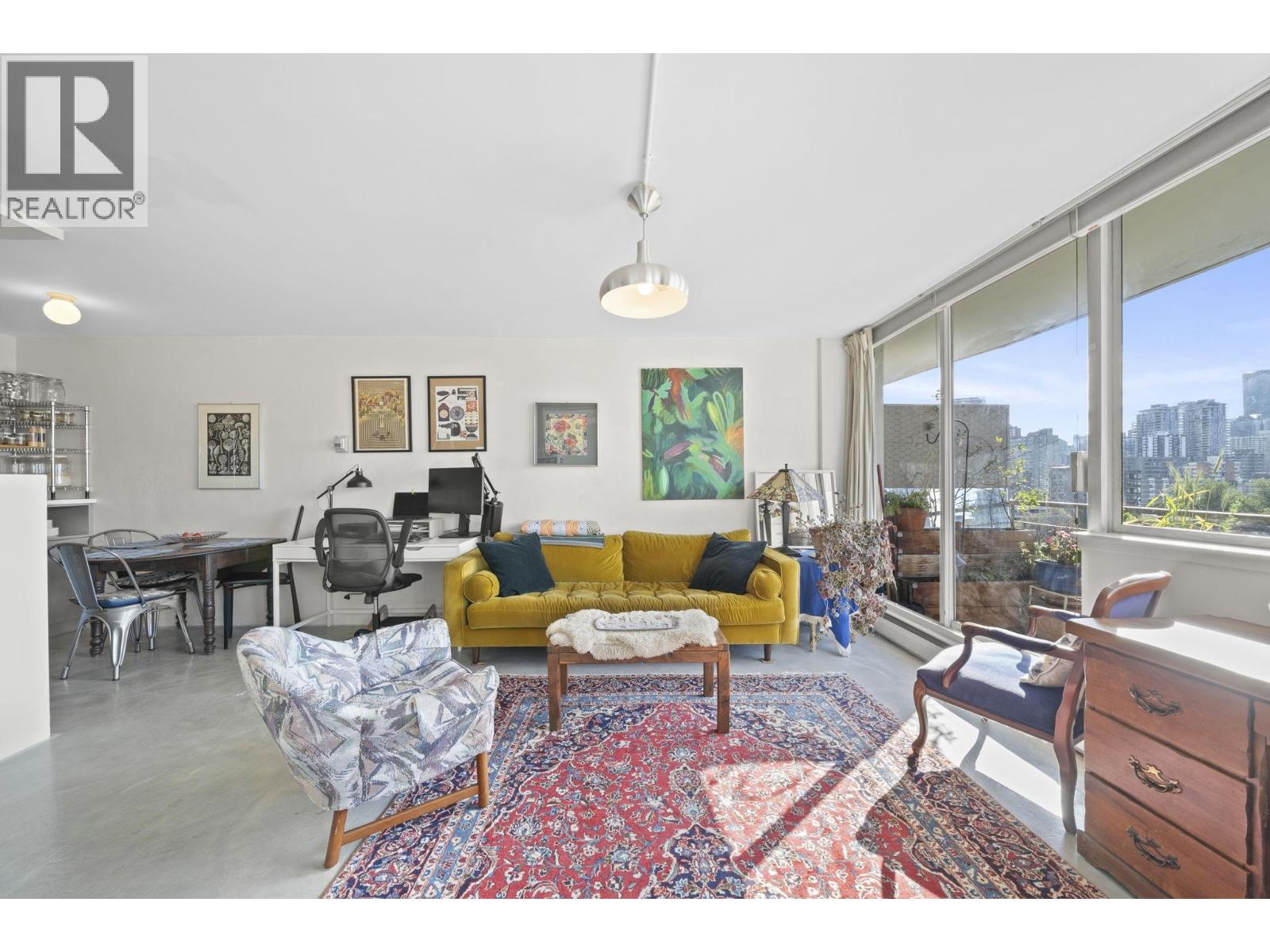 1401 1850 Comox Street Property Photo 5