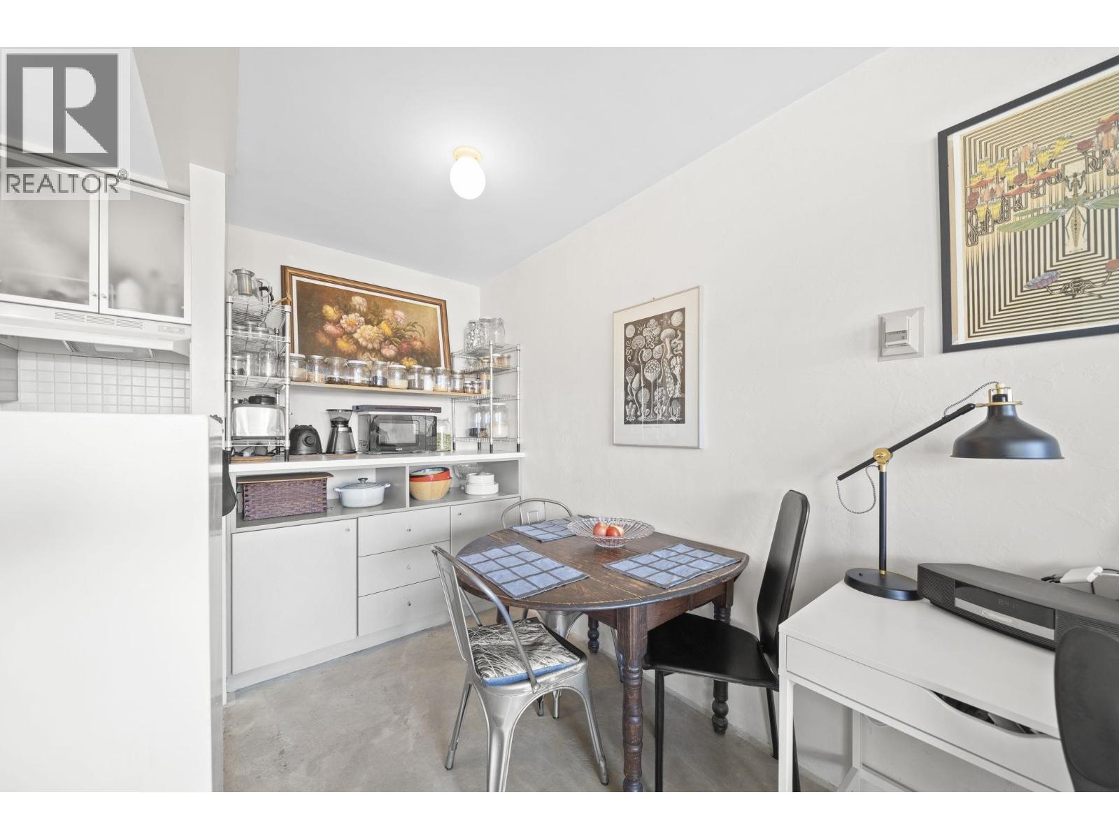 1401 1850 Comox Street Property Photo 7