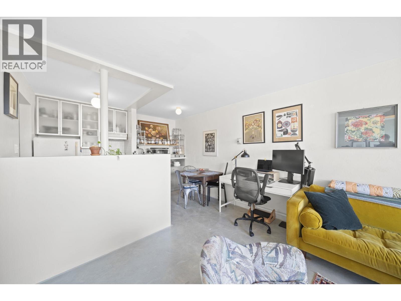 1401 1850 Comox Street Property Photo 13