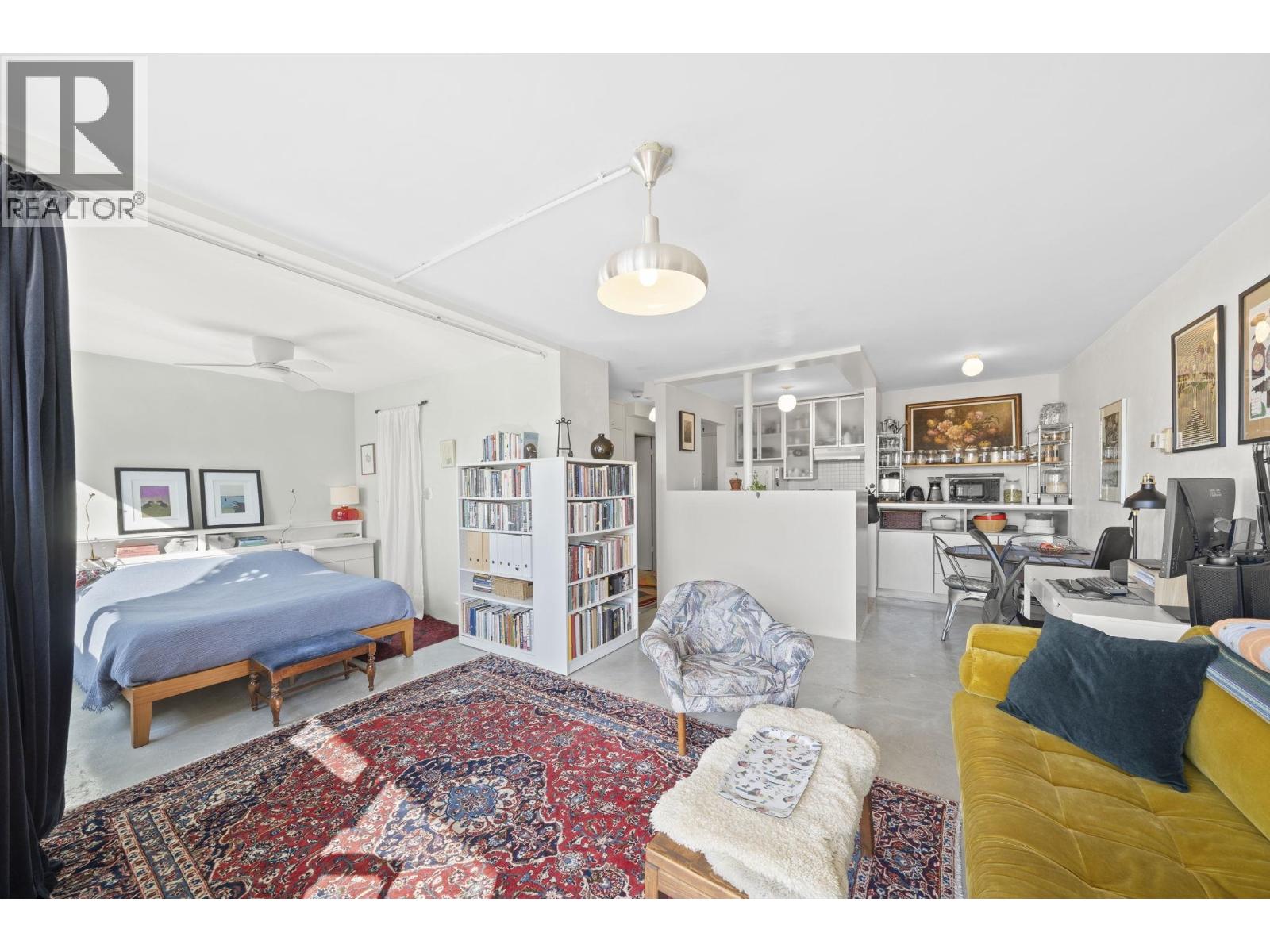 1401 1850 Comox Street Property Photo 14