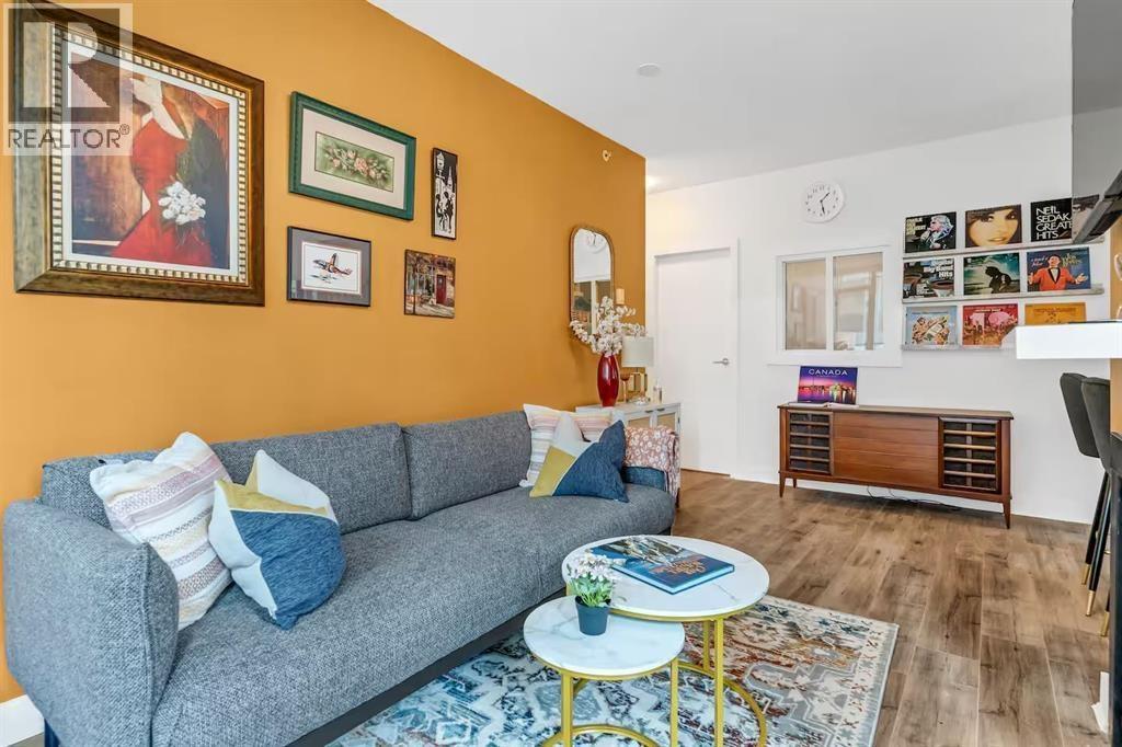 302 1238 Burrard Street Property Photo 2
